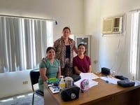 Brigada sanitaria lleva atención médica a Los Álamos