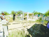 Autoridades refuerzan seguridad en panteones por Día de Muertos