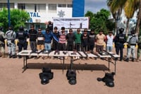 Capturan a 11 civiles armados en Sinaloa; les decomisan armas y vehículos
