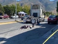 Ciclista pierde la vida tras ser arrollado por tráiler en Saltillo