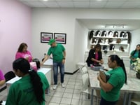 Regal se suma a la lucha contra el cáncer de mama con donativo a Casa Rosa