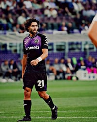 César Huerta brilla con gol y asistencia en triunfo del Anderlecht
