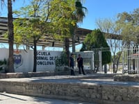 Fumigan la Normal de Monclova tras muerte de alumna