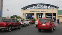 Eagle Pass refuerza seguridad vial ante temporada de paisanos