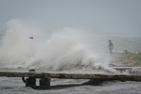 Huracán Melissa baja a categoría 1 tras dejar más de 25 muertos en el Caribe