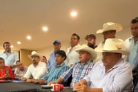 Productores de maíz mantienen bloqueos pese a acuerdo de 950 pesos