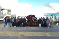 Estudiantes de Robótica de UPPNBIS participan en Congreso de Mecatrónica en Querétaro