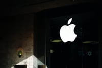 Apple reporta ganancias récord de 112 mil millones de dólares