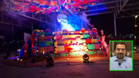 Alumnos y comunidad celebran tradicional altar de muertos en escuela