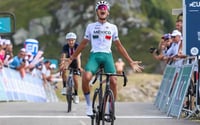Isaac del Toro gana Premio Nacional del Deporte 2025