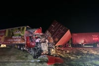 Un muerto y cuatro heridos tras choque múltiple en autopista de Michoacán