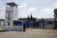 Hallan sin vida a recluso en el penal de San Miguel, Puebla