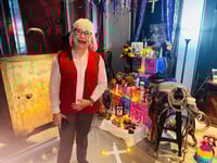 Museo Francisco Villa en Sabinas presenta altar de muertos tradicional