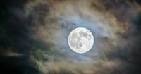 La Luna llena más grande y brillante de 2025 iluminará el cielo este 5 de noviembre