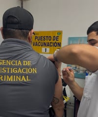 Personal de Fiscalía y Ministerio Público recibe vacuna contra Influenza y COVID