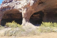 Hallan 10 cadáveres en tiro de mina 'La Cueva del Murciélago' en Chihuahua