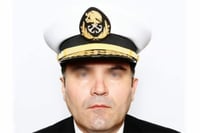 FGR solicita nueva orden de aprehensión contra el contralmirante Fernando Farías