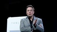 Elon Musk, más cerca de ser el hombre más rico de la historia: Tesla decide su bono
