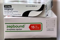 Trump pacta con farmacéuticas para bajar precios de medicinas
