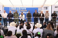 Entrega Manolo 3 cuarteles para blindar a Coahuila