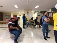 Don Francisco es uno de los pacientes que perdió la vista tras cirugía de cataratas en el IMSS