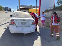 Choque por alcance deja una mujer lesionada en el sector El Pueblo