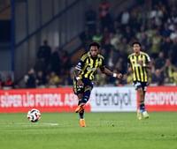Fenerbahce es segundo tras victoria; Edson Álvarez juega 85'