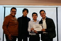 Jóvenes promueven el voto con conferencia para universitarios