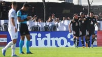 Sobre el final, Independiente venció a Riestra y le puso fin a su invicto de 27 partidos como local