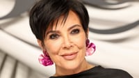 Reúne Kris Jenner a medio Hollywood para fiesta de 70 años