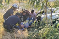 Volcadura en la Carretera 57, a la entrada de Castaños deja un lesionado