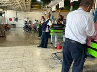 Adultos mayores pensionados siguen buscando trabajo para subsistir en Monclova