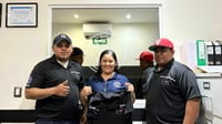 VIBE dona uniformes a voluntarios de rescate