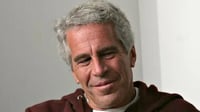 Víctimas de Jeffrey Epstein piden publicar los archivos del caso