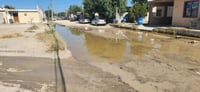 Vecinos de Santo Domingo denuncian un mes de olores fétidos por aguas negras