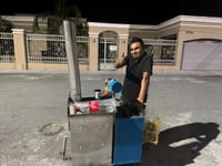 Tradición y sabor: vendedor de camotes recorre Nueva Rosita