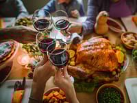 Thanksgiving 2025: cómo celebrarlo en México y qué incluir en tu cena