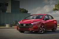 Nissan Versa 2025 Sense TM: precio, enganche y mensualidades en México