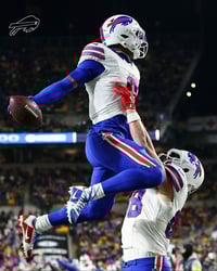 Josh Allen guía a Bills a victoria clave sobre Steelers