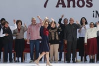 Sheinbaum defiende la justa medianía en la 4T