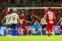 Toluca vence a Monterrey y avanza a la final del Apertura 2025