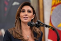 Renuncia Alina Habba tras fallo judicial que anuló su nombramiento en Nueva Jersey