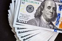 Peso mexicano se deprecia tras datos de inflación en noviembre