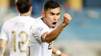 Orbelín Pineda anota en goleada del AEK Atenas en Grecia