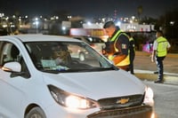 PRONNIF alerta riesgos por padres que beben en posadas