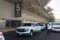 AICM inicia mesas de trabajo con taxis aeroportuarios por Mundial 2026