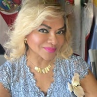 Cinco minutos con Pilar... De cerámica, barro, y otros materiales… pero que el Nacimiento… no falte 