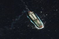 Venezuela ordena a su Armada escoltar buques petroleros ante bloqueo