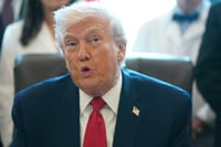 Trump afirma que no requiere aval del Congreso para atacar cárteles