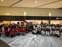 CECyTEC John F. Kennedy celebra festival navideño y lleva alegría a niños de Las Moritas